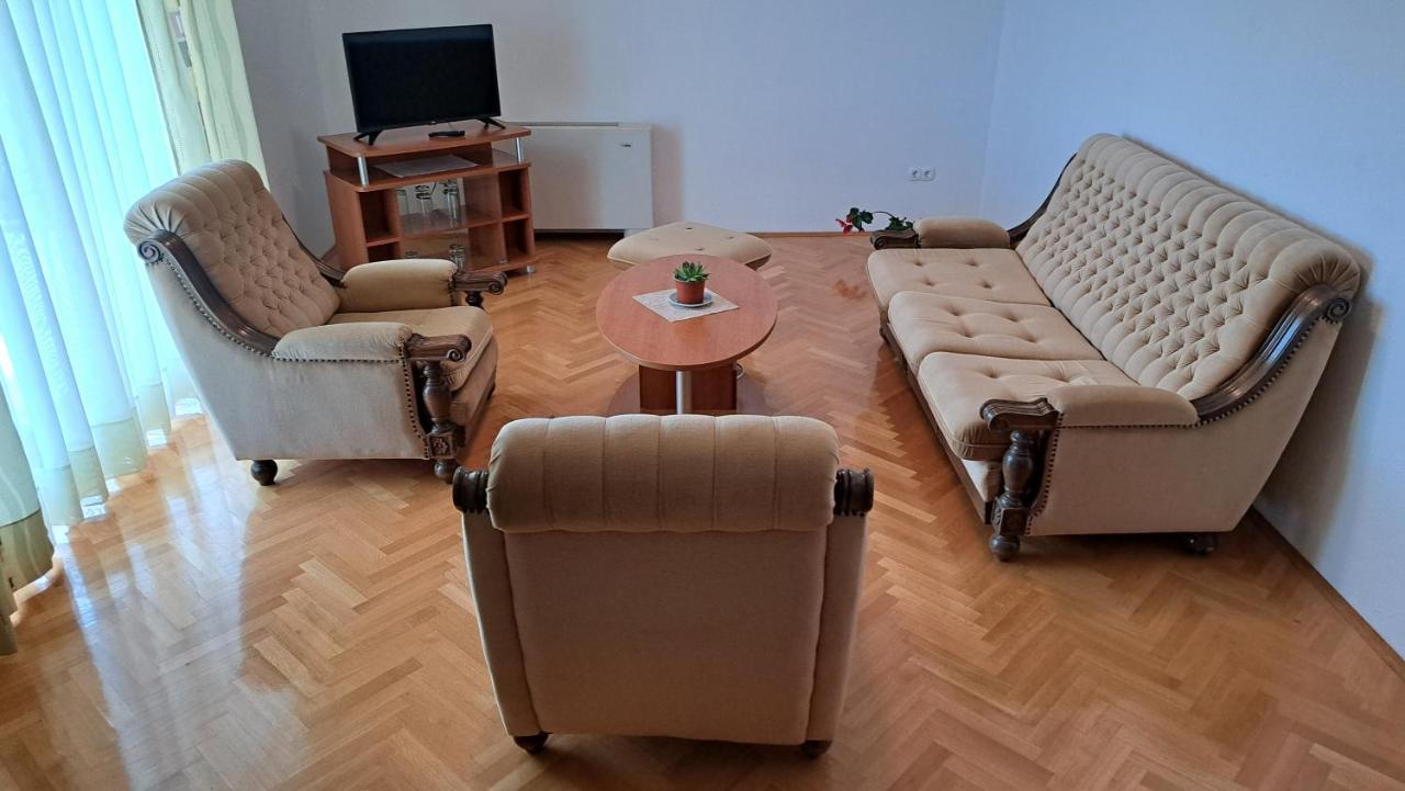 With Splendid Sea View Apartment Trogir