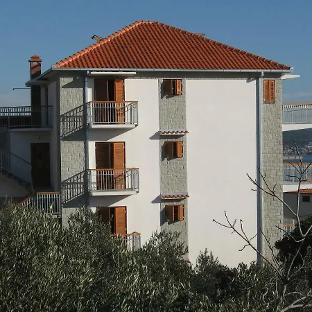 Apartment With Splendid Sea View Trogir Exterior photo