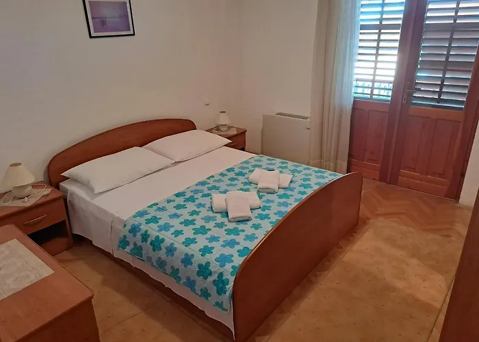 Apartment With Splendid Sea View